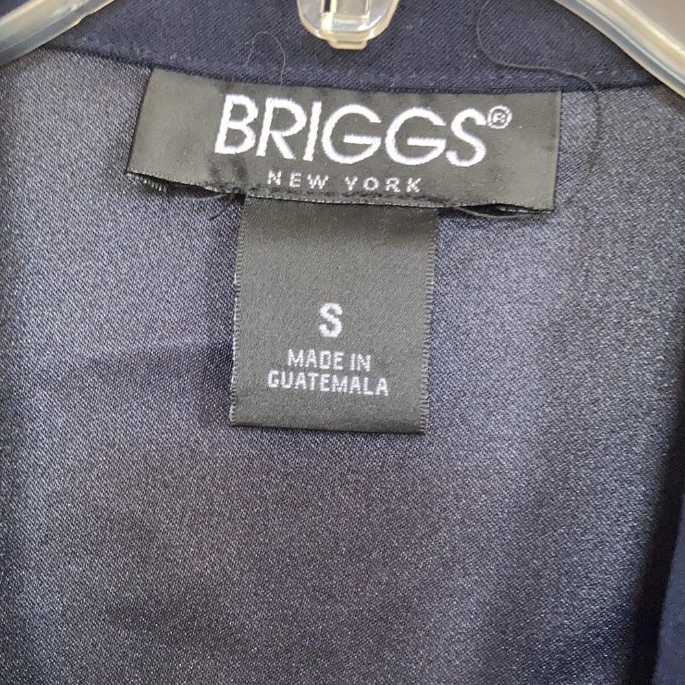 Vintage 90s navy blue button up jacket with belt and shoulder pads - Picture 10 of 17